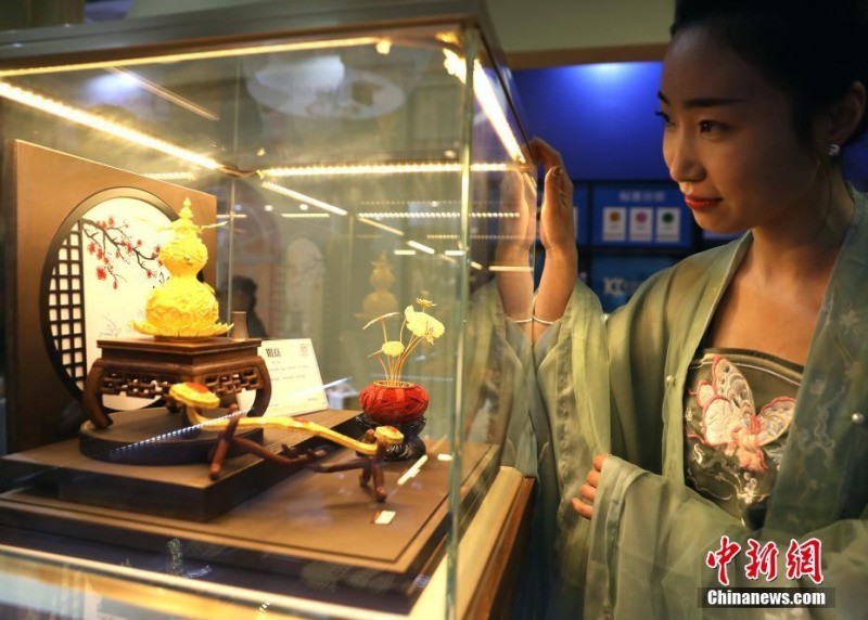 В Пекине открылась Китайская международная ювелирная выставка