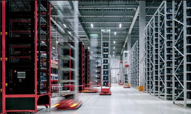 Китайский гигант интернет-торговли JD.com оказывает поддержку экспортерам, пострадавшим от повышения тарифов США