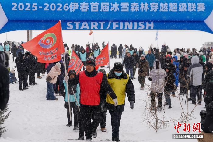 В провинции Хэйлунцзян прошли первые соревнования Суперлиги по зимнему трейлу в лесу