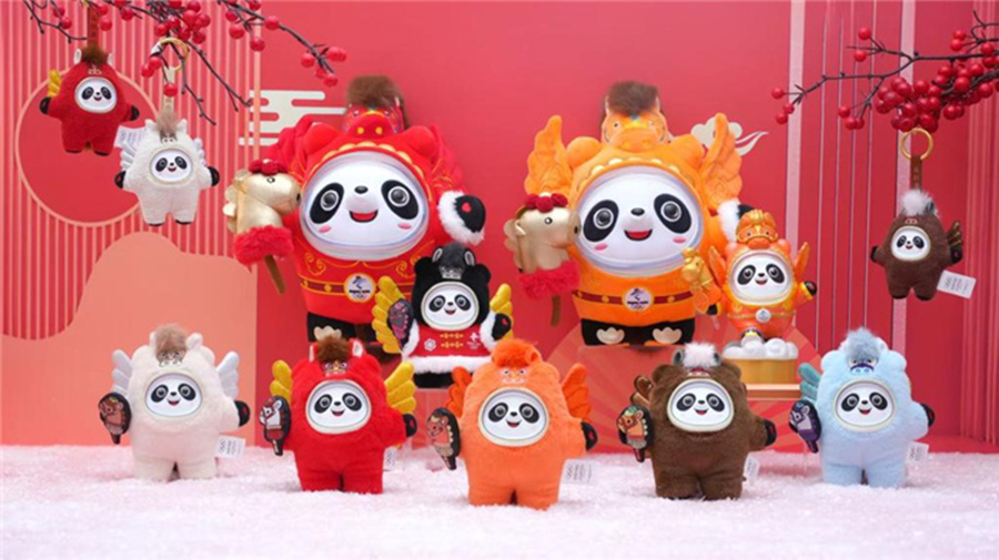 В Китае представили новую серию сувениров к новому Году Лошади                    В Китае начались продажи новой серии сувениров – лошади «Ма Дуньдунь», версии талисмана зимних Олимпийских игр 2022 года в Пекине Бин Дуньдунь, созданной специально в честь предстоящего Года Лошади. 