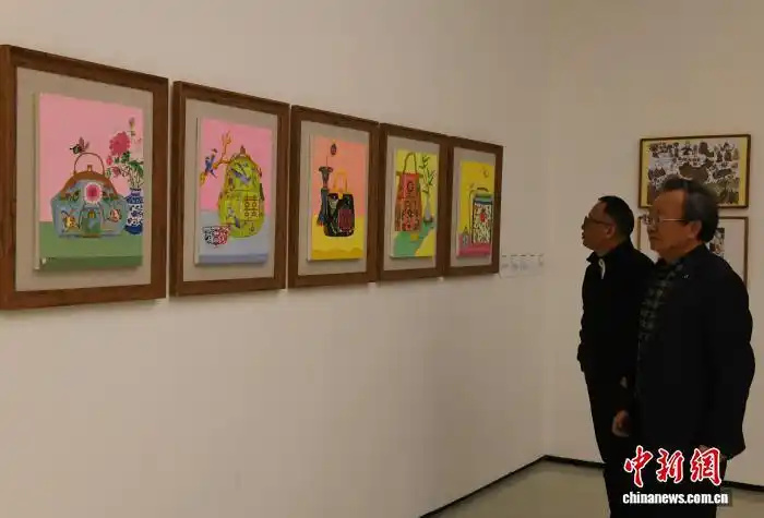 В Чунцине открылась выставка детских рисунков, вдохновленная грузовыми поездами «Китай – Европа»