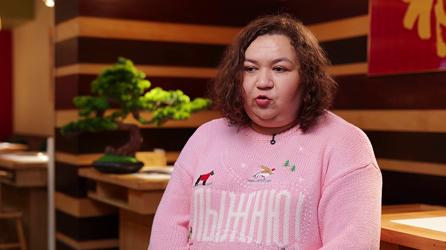 Востоковед Татьяна Карпова: «Китайская душа тоже сложная, как и русская»                    «Я жила в Китае пять лет. Вернувшись в Россию, я скучала по еде, скучала по общению и начала искать места, где чувствуется Китай. Постепенно я обнаружила, что тут есть своя тайная жизнь китайцев», – делится востоковед китаист, переводчик художественной литературы Татьяна Карпова. 