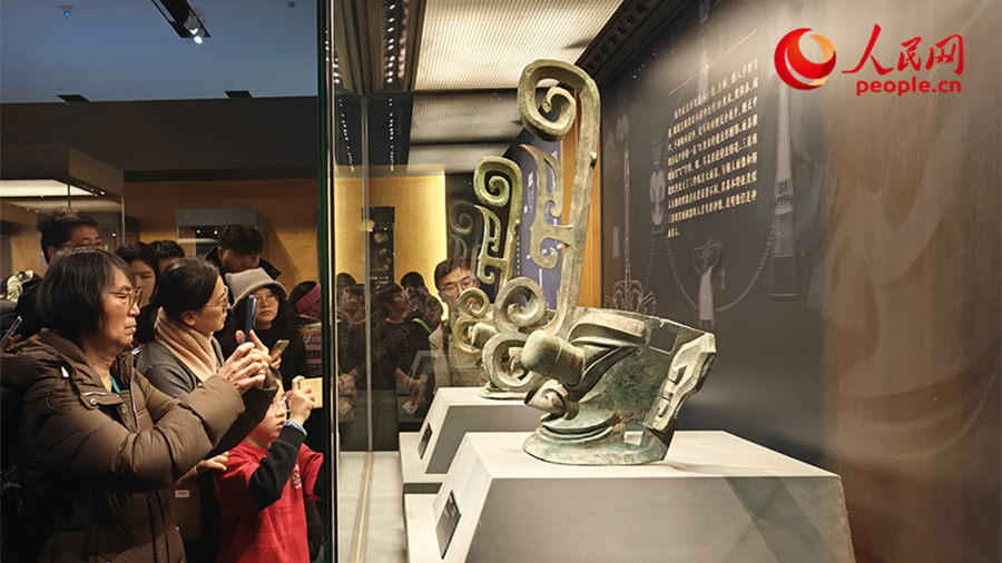 В Национальном музее Китая открылась выставка о древней цивилизации Шу                     18 января в Национальном музее Китая в Пекине открылась выставка, посвященная древней цивилизации Шу. 