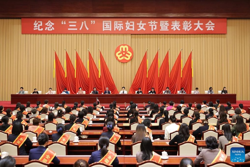 В Пекине состоялось собрание, посвященное Международному женскому дню