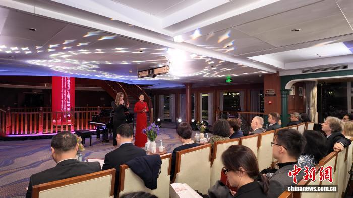 В Чунцине стартовали мероприятия тематического года китайско-российского образования